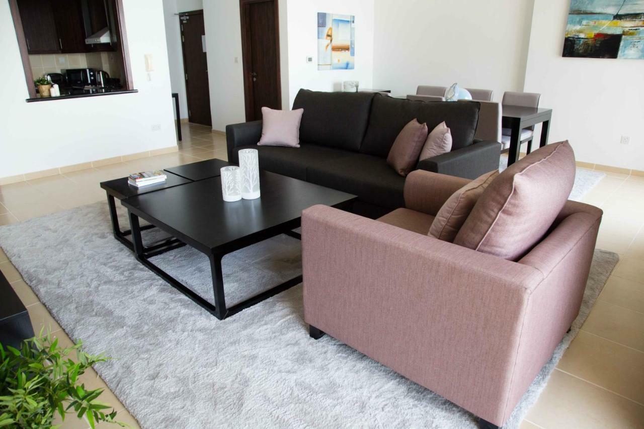 Hi Guests Vacation Homes - Shams Дубай Екстериор снимка